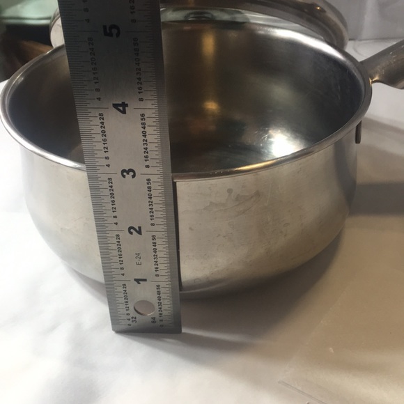 Revere Ware SX stainless with copper disk bottom 1 1/2 quart - Picture 7 of 9